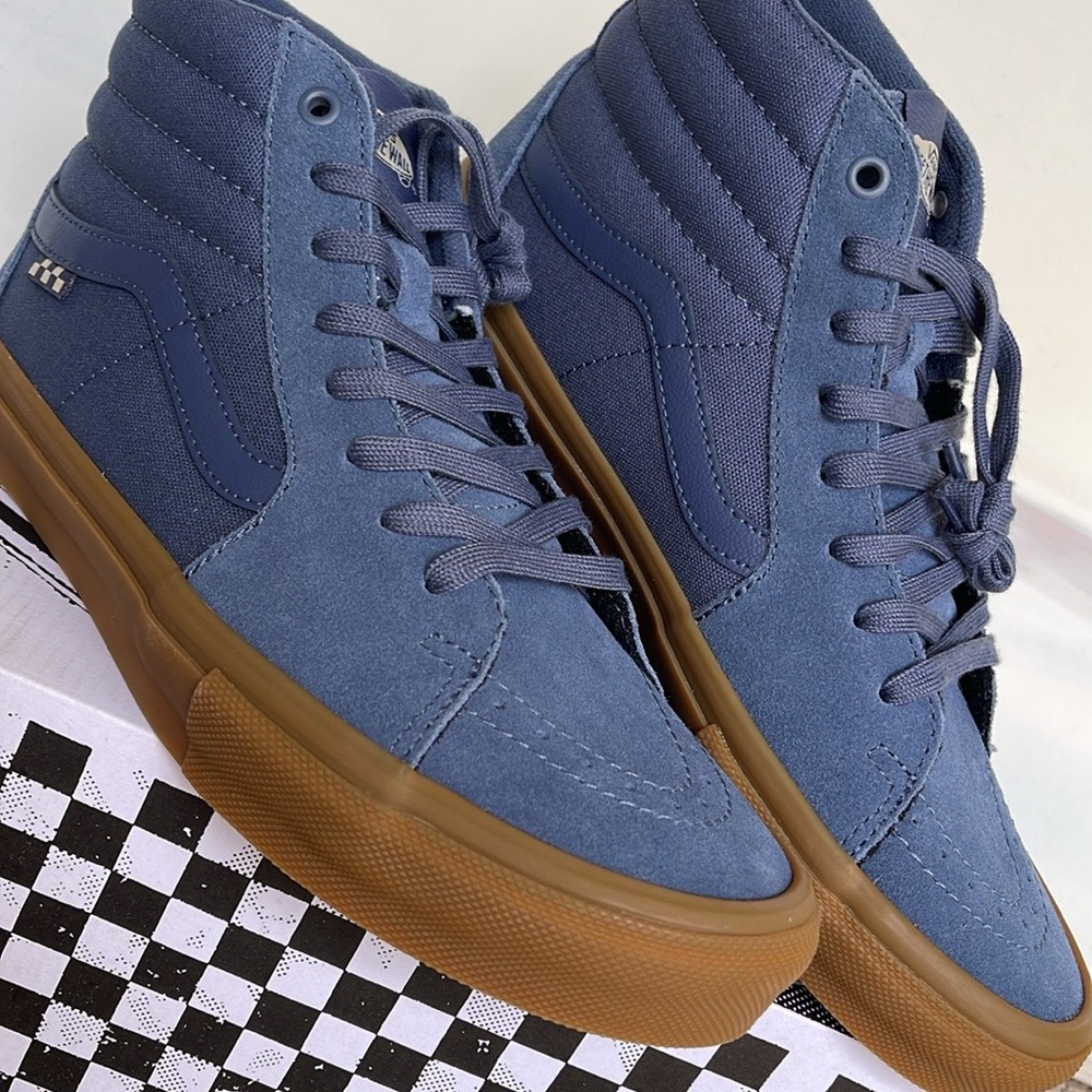 Vans WMNS Skate Sk8-Hi Vintage Blue/Gum
VN0A5FCC0QZ Sneakers - Picture 10 of 16